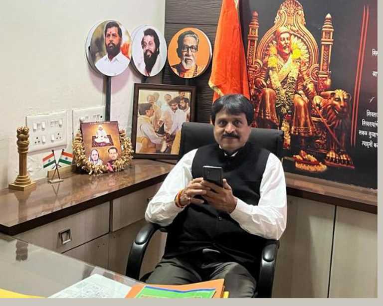 पुण्यातील सर्व सोसायट्यांच्या नावे जागा करण्यासाठी अभिहस्तांतरणाची कार्यवाही करून देणार – सुधीर कुरुमकर