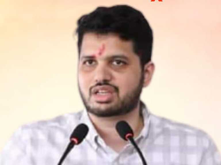 …तर अब्रूनुकसानीचा दावा करेल  :वरुण सरदेसाई यांचा भाजपा नेत्यांना इशारा