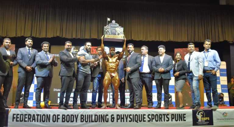 तौसिफ मोमीन ठरला “पुणे श्री” स्पर्धेचा मानकरी