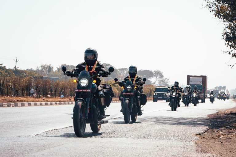 जावा येझदी मोटरसायकल्स ७५ व्या वर्धापन दिनानिमित्त एनसीसी बरोबर भागीदारी करत ‘दांडी से दिल्ली’ मोटरसायकल रॅली