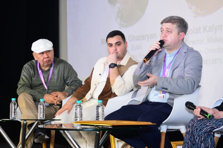 एससीओ प्रदेशातील चित्रपट दिग्दर्शकांमध्ये समन्वय घडवण्याबाबत एससीओ चित्रपट महोत्सवात चर्चासत्र