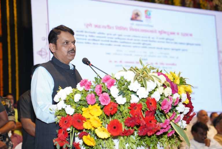 व्हॉट्सअ‍ॅप, ट्विटर, फेसबुक, ईमेल तक्रारींचाही आता डायल-११२ मध्ये समावेश