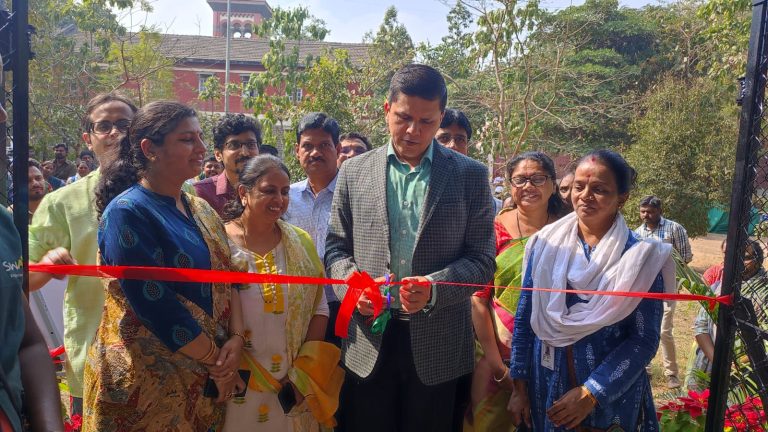 विभागीय आयुक्त सौरभ राव यांच्या हस्ते बायोगॅस प्रकल्पाचे उद्घाटन
