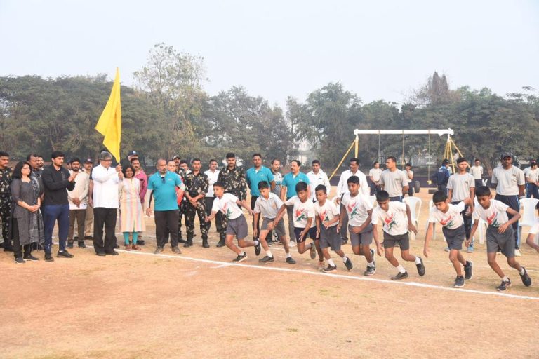 पालकमंत्री चंद्रकांत दादा पाटील यांच्या हस्ते आंतरशालेय क्रीडा स्पर्धेचे उदघाटन
