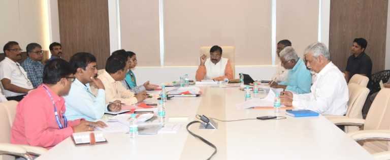 कोल्हापूर चित्रनगरीत अद्ययावत सोयीसुविधा निर्माण करणार – सांस्कृतिक कार्य मंत्री सुधीर मुनगंटीवार