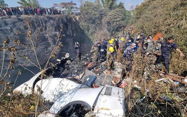 काठमांडू विमान अपघातात 68 प्रवाशांचा मृत्यू-संक्रांतीच्या  दिवशी धडकी भरविणारी बातमी