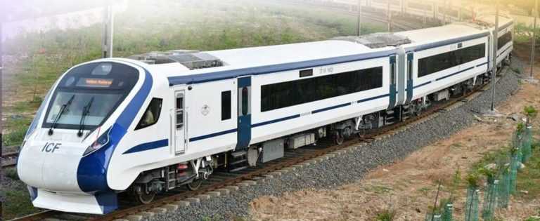 गेल्या सात-आठ वर्षांत केलेल्या कामामुळे येत्या सात ते आठ वर्षांमध्ये भारतीय रेल्वेचा कायापालट झाल्याचे दिसेल