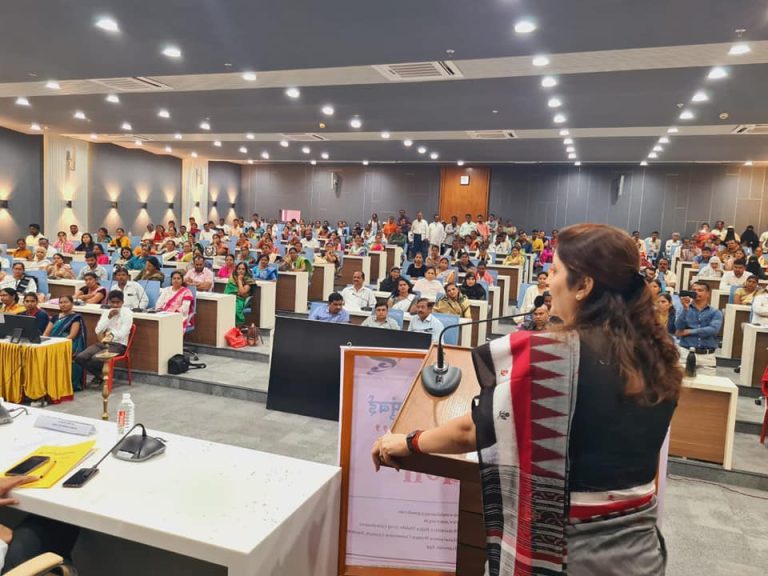 “ओमान आणि दुबईत महाराष्ट्रातील अडीच ते तीन हजार महिलांची मानवी तष्करी”