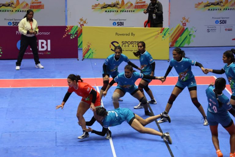 महाराष्ट्र महिला कबड्डी संघाने गाठली फायनल; पहिल्यांदा चॅम्पियन होण्याची संधी