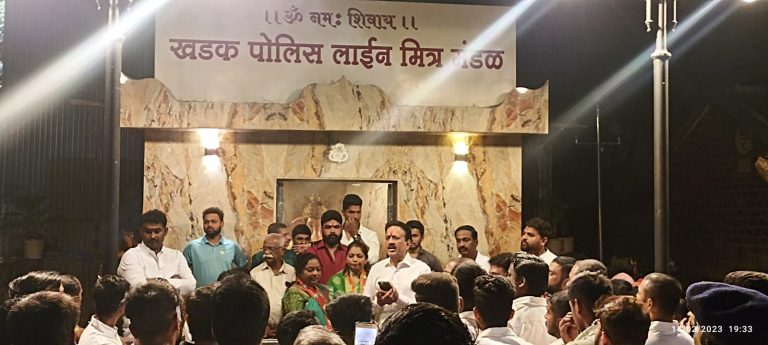 रासने तुमच्यासारखा  गणपती मंडळाचा कार्यकर्ता त्याच्या पाठीशी रहा:गिरीश महाजन