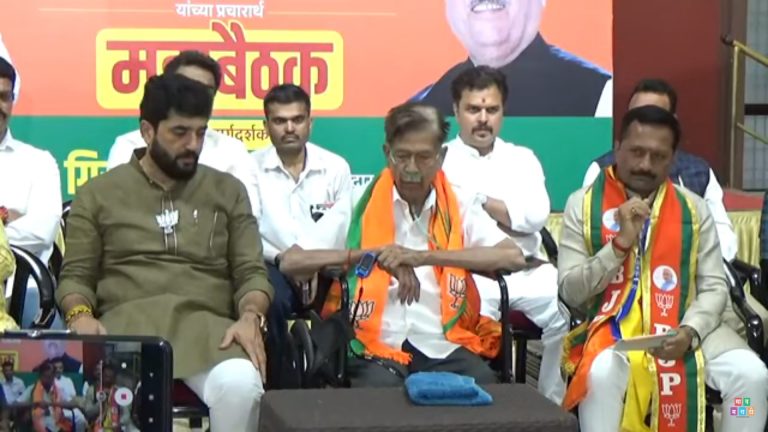 पक्षासाठी जीवाची तमा नाही,नाकाला ऑक्सिजन ट्यूब,बोटाला पल्स मीटर,व्हीलचेअरवरून गिरीश बापट प्रचारात (व्हिडीओ)