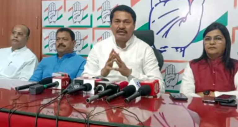 टिळकांच्या कुटुंबात उमेदवारी न दिल्याने बिनविरोध निवडणुकीचा आग्रह करणे नैतिकतेत बसत नाही-पटोलेंचा टोला