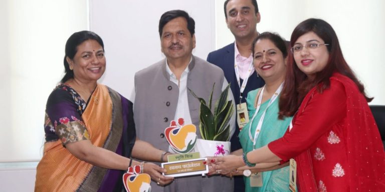 राज्यातील ५० अनाथ मुलांचे स्वनाथ फाउंडेशन घेणार प्रतिपालकत्व – महिला व बालविकास मंत्री मंगलप्रभात लोढा