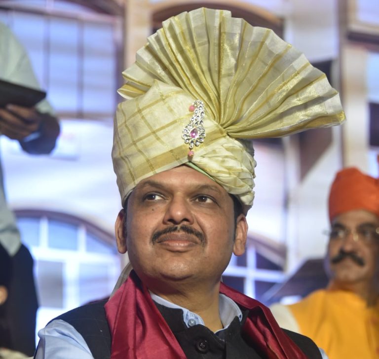 उपमुख्यमंत्री देवेंद्र फडणवीस यांच्यावाढदिवसानिमित्त दिव्यांग सहाय्यता अभियान