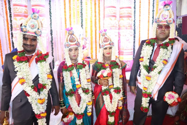 दृष्टिहीन मुला-मुलींच्या अनोख्या विवाहसोहळयात जुळले रेशीमबंध