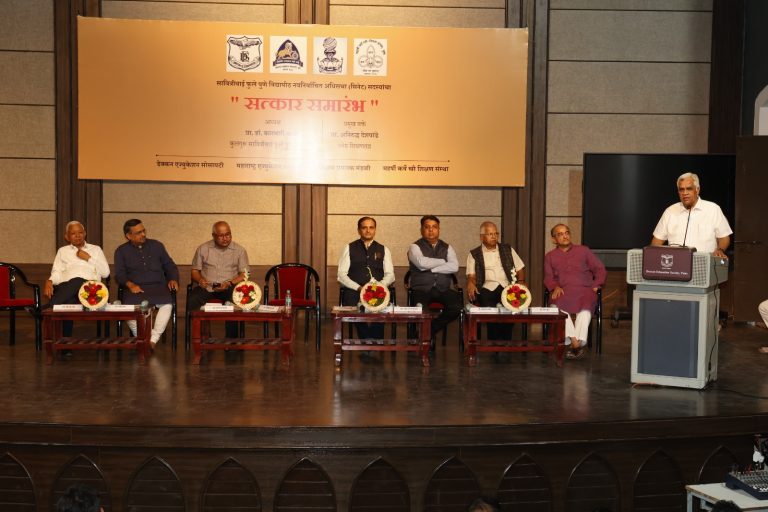 भारतकेंद्रीत शैक्षणिक धोरणाचे कार्यान्वयन यशस्वीपणे करु या – प्रा. अनिरुद्ध देशपांडे