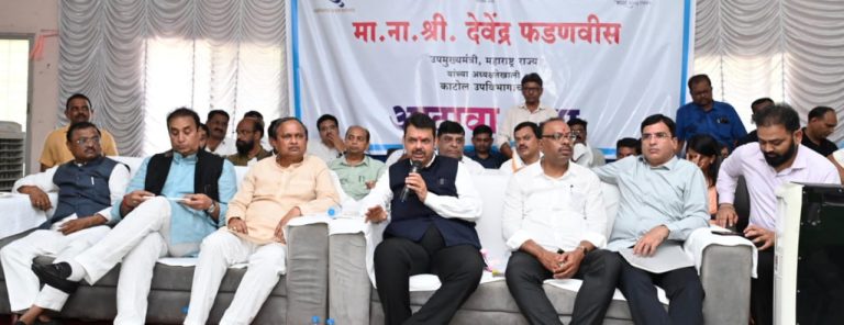 येत्या दोन महिन्यात घरकुल योजनांतर्गत लाभार्थ्यांना पट्टे वाटप पूर्ण करा – उपमुख्यमंत्री देवेंद्र फडणवीस 