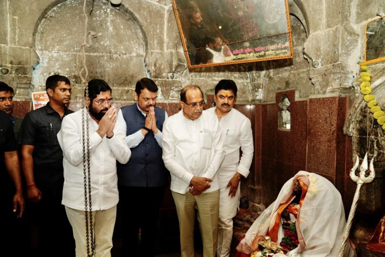 अहमदनगरचे नाव आता अहिल्यानगर होणार; मुख्यमंत्री एकनाथ शिंदे, उपमुख्यमंत्री देवेंद्र फडणवीस यांची चौंडी येथे घोषणा