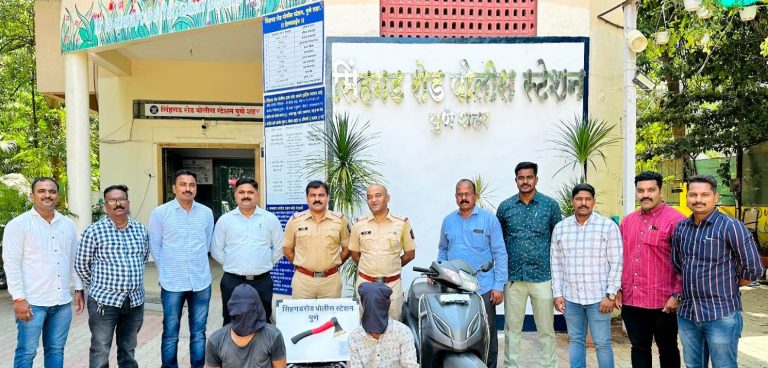 पेट्रोल पंपावरील कर्मचाऱ्यांवर हल्ला करत रोकड लांबवणारे पकडले