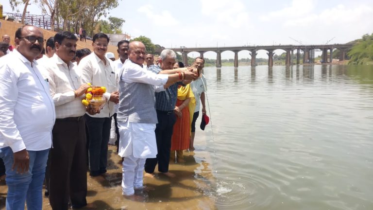 नदी स्वच्छ, सुंदर, प्रदूषणमुक्त व अमृत वाहिनी करण्यासाठी दूषित पाणी नदीमध्ये जाऊ देऊ नये- डॉ. सुरेश खाडे