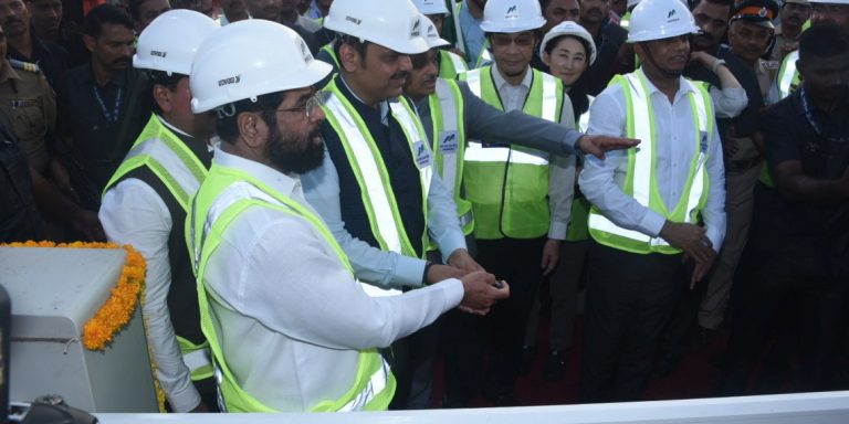 मुंबई पारबंदर- एमटीएचएल आर्थिक भरभराट आणणारा प्रकल्प – मुख्यमंत्री एकनाथ शिंदे