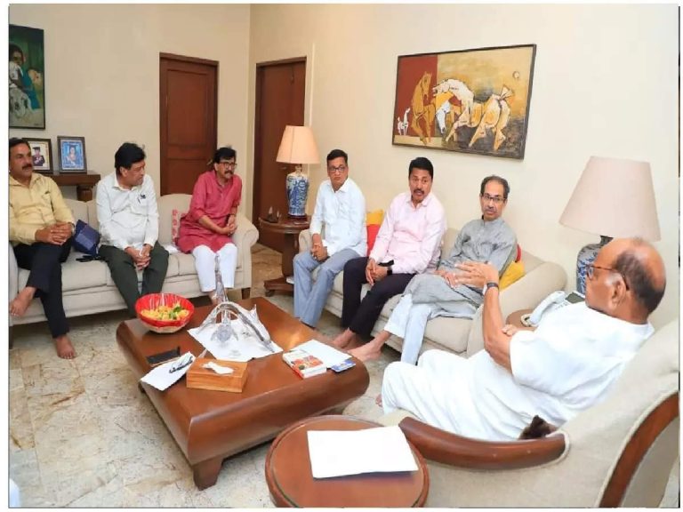 लोकसभेच्या 20 जागांवर काँग्रेस ठाम; मविआ नेत्यांची आज बैठक,ठाकरेंवर दबाव?