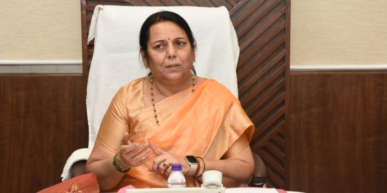 वैष्णवी हगवणे प्रकरणानंतर सोलापुरातील आशाराणी भोसले प्रकरणाने खळबळ; उपसभापती डॉ. नीलम गोऱ्हे यांची गंभीर दखल