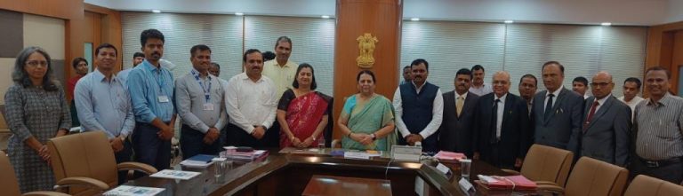 महाराष्ट्रात गुंतवणुकीसाठी इच्छुक उद्योजकांकडे पाठपुरावा करणार – उपसभापती डॉ. नीलम गोऱ्हे