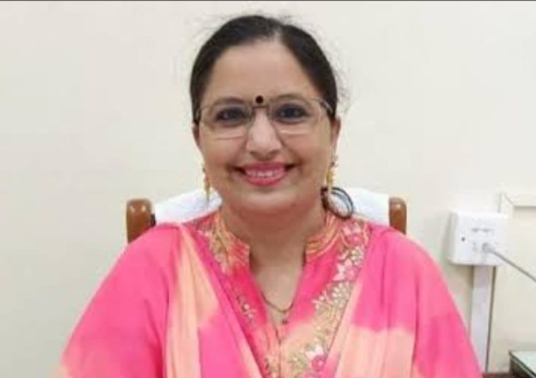 महापालिका सहायक आरोग्य अधिकारी  डॉ. वैशाली जाधव यांना यंदाचा ‘सावित्री’ पुरस्कार जाहीर