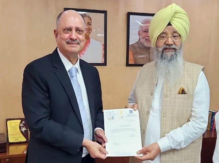 राष्ट्रीय अल्पसंख्याक आयोगाच्या सल्लागारपदी हृदयरोगतज्ज्ञ डॉ. परवेझ ग्रांट यांची निवड