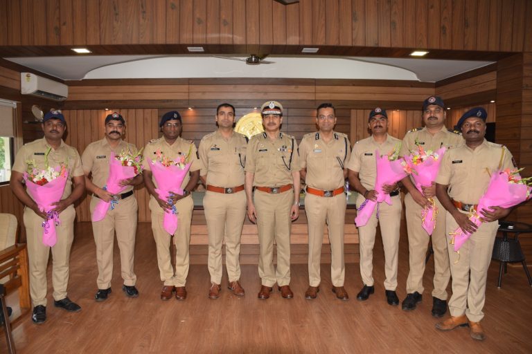 दोन फरारी दहशतवाद्यांना पुण्यात अटक