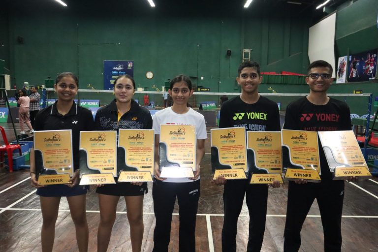 ठाण्याच्या सर्वेश यादवला तिहेरी मुकुटमुंबईच्या तारिणी सुरीची दुहेरी मुकुटाची कमाई
