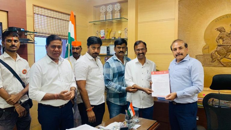 मराठी भाषा संवर्धनासाठी तुम्ही केले काय काय ..सांगा -आयुक्त विक्रमकुमारांना थेट मनसे सवाल
