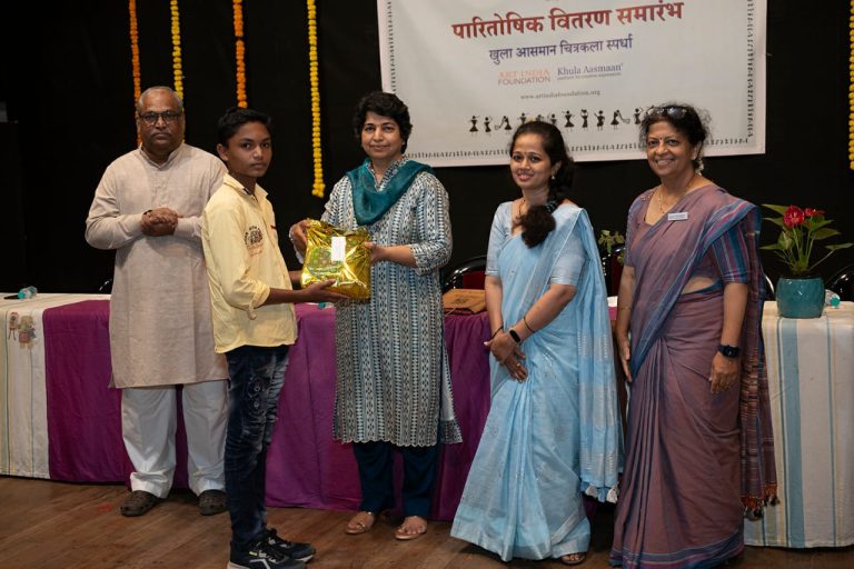 आश्रम शाळांमध्ये कला उपक्रमांना प्राधान्य देणार- नयना गुंडे