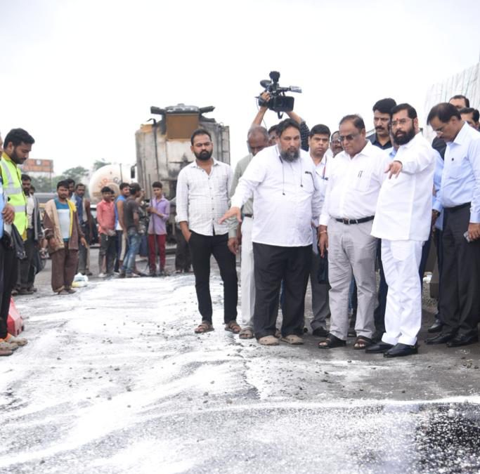 ठाणे-नाशिक महामार्गाच्या आठ पदरीकरणाचे काम युद्धपातळीवर करण्याचे मुख्यमंत्री एकनाथ शिंदे यांचे निर्देश