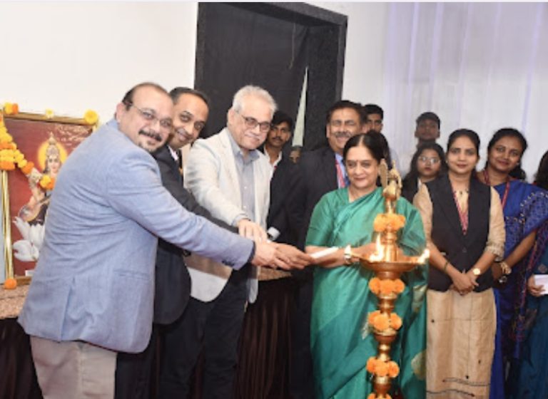 डी .वाय.पाटील युनिव्हर्सिटीमध्ये ‘फ्रेशमन ओरिएंटेशन प्रोग्राम ‘ चा प्रारंभ-१८ ऑगस्ट पर्यंत  विद्यार्थ्यांसाठी मार्गदर्शन सत्रे 