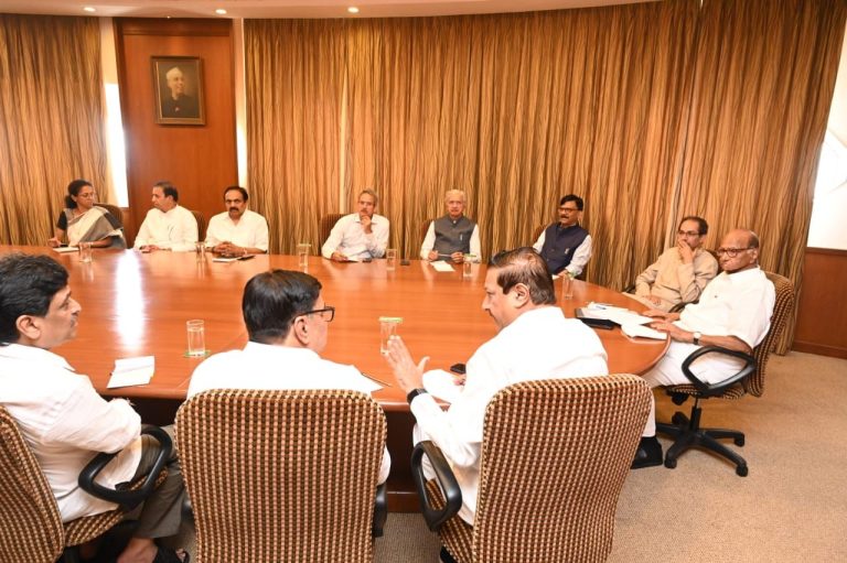 ‘इंडिया’च्या बैठकीच्या तयारीसाठी तिन्ही पक्षांतील प्रत्येकी ५ नेत्यांचा गट.