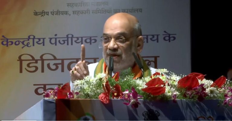 ‘दादा, बऱ्याच काळाने तुम्ही योग्य जागी बसलात’; अमित शाह यांचं वक्तव्य