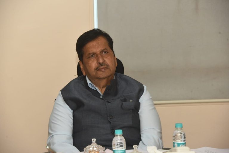 मुंबई उपनगर जिल्ह्यासाठी ७६८ कोटी रुपयांचा प्रारूप आराखडा मंजूर – पालकमंत्री मंगल प्रभात लोढा