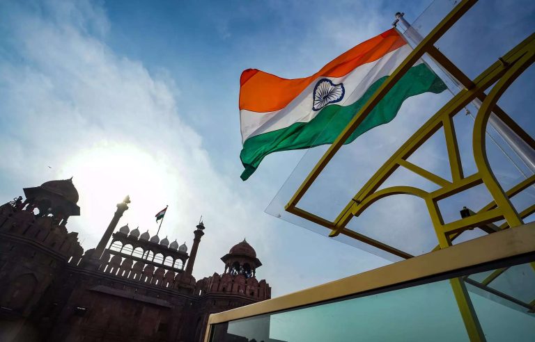 77व्या स्वातंत्र्य दिन सोहळ्यासाठी  सुमारे 1,800 विशेष अतिथी