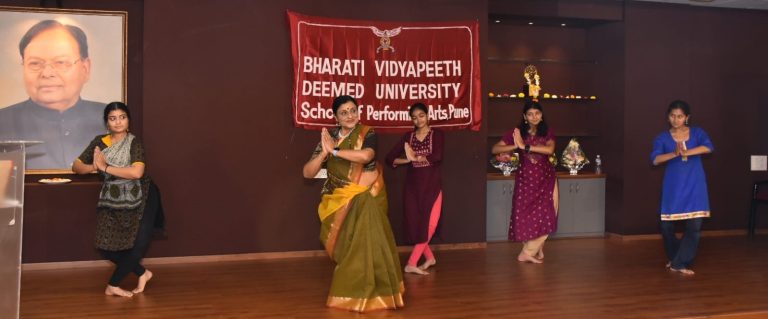 मोहिनीअट्टम नृत्य कला तरुणाई पर्यंत पोहोचली पाहिजे-ज्येष्ठ मोहिनीअट्टम नृत्यगुरु डॉ. दीप्ती भल्ला