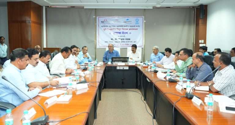 पुणे जिल्ह्यात वीज पुरवठा सुधारणेसाठी ७३४७ कोटी रुपयांची योजना