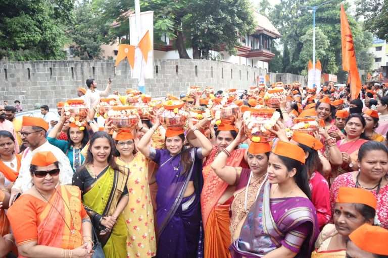अयोध्या राम मंदिरातील अक्षतांची मंगल कलश यात्रा पुण्यात