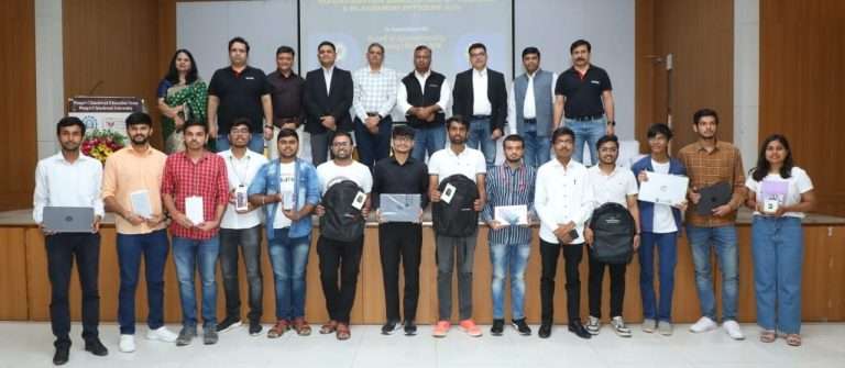 माटीपीओ ॲप्टीट्यूड आयडॉल व प्रोग्रामिंग आयडॉल या स्पर्धेतील विजेत्यांना पारितोषिक वितरण