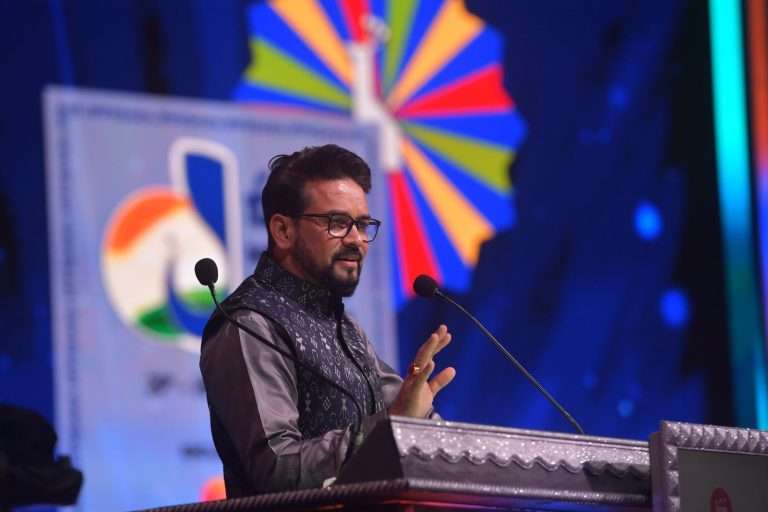 परदेशी चित्रपट निर्मिती संस्थांना तब्बल ३० कोटी पर्यंत अर्थसहाय्य करणार  : अनुराग सिंह ठाकूर- प्रोत्साहनपर निधी चित्रिकरणासाठी येणाऱ्या खर्चाच्या 40% पर्यंत देणार