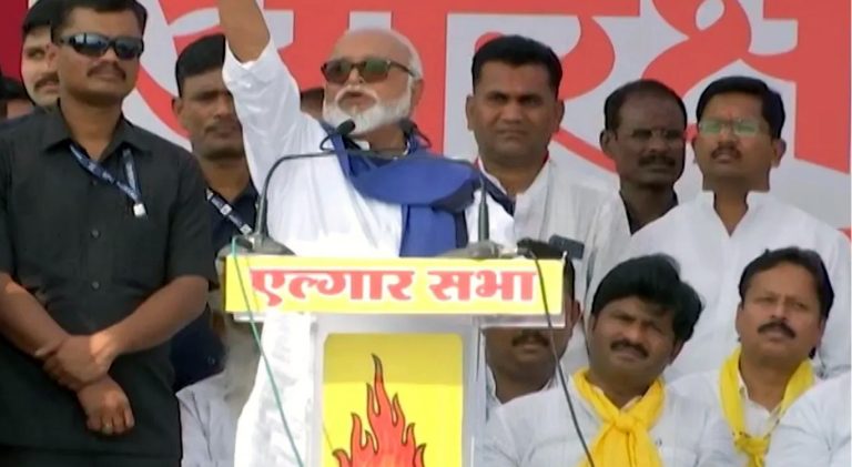 टोपे अन् रोहित पवारांनी जरांगेंना उपोषणाला बसवले, भुजबळांचा आरोप