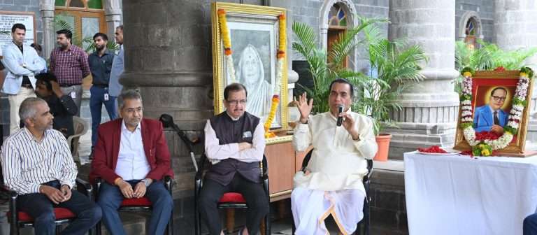  एमआयटी डब्ल्यूपीयूत महापरिनिर्वाण दिनानिमित्त महामानवास अभिवादन.
