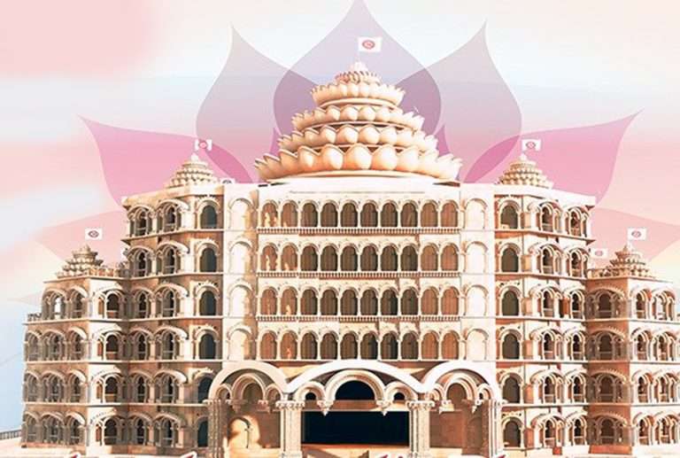 पंतप्रधानांनी उत्तर प्रदेशातील वाराणसी येथे स्वर्वेद महामंदिराचे केले उद्घाटन