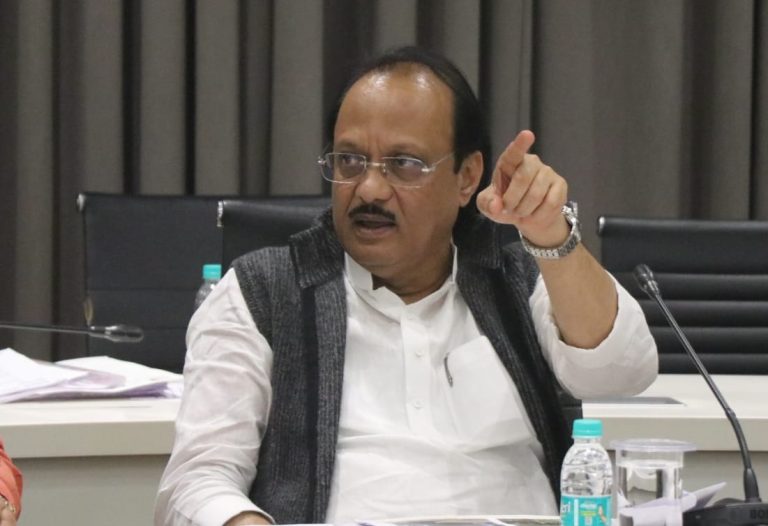 स्वारगेट ते कात्रज मेट्रोचे काम लवकर सुरू करण्याचे नियोजन करा-अजित पवार