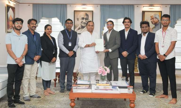 ‘एमआयटी एडीटी’चा काफिला एडव्हेंचर्स सोबत सामंजस्य करार